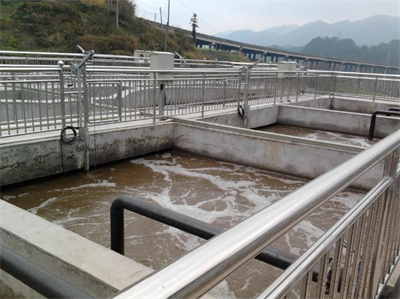 水体富营养化成因、危害及防治电梯声音大传到屋内怎么办