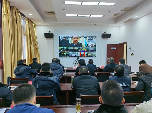 孝感市召开秋冬季空气质量改善第一轮次执法帮扶总结培训会