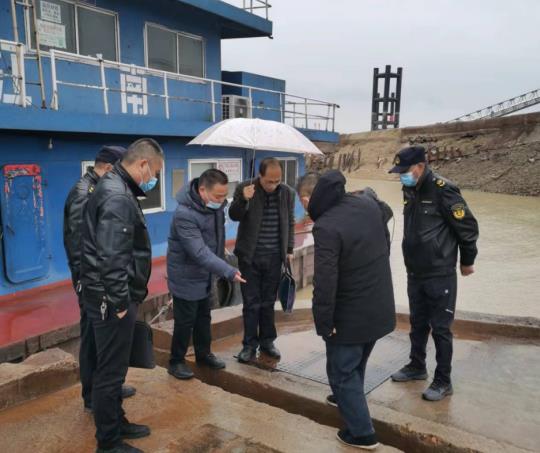 “利剑”行动进行时：岳阳市生态环境局屈原分局持续开展执法检查行动