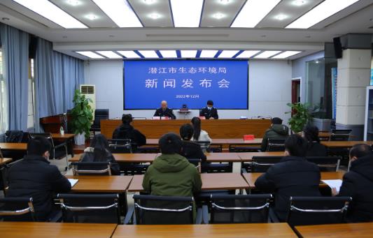 耒阳分局开展“低碳生活、安全出行”主题党日活动 推进“利剑”行动