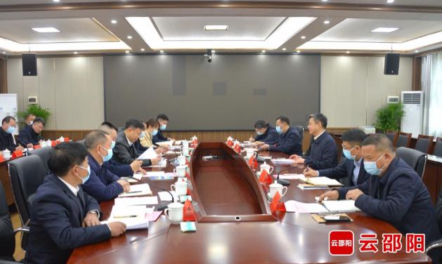 严华调研全市基层生态环保体制机制建设工作